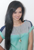 Sana Khan Latest Pics